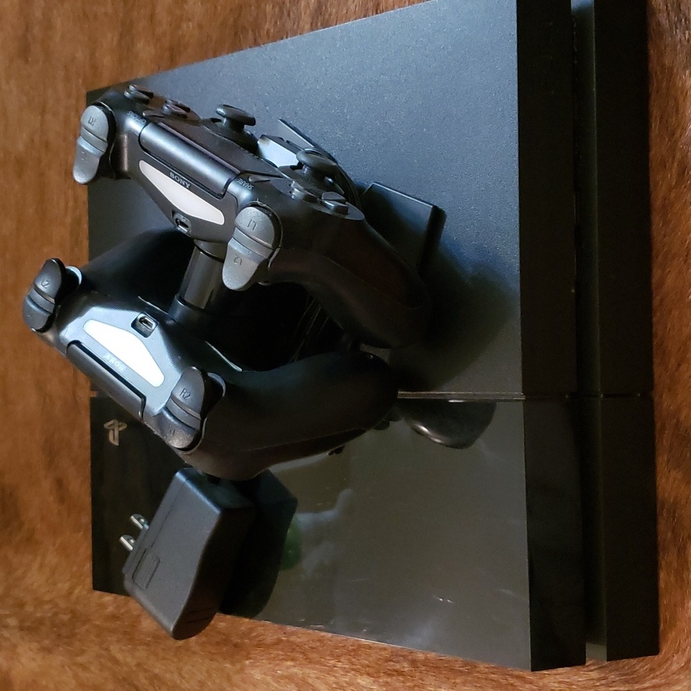 PS4 slim